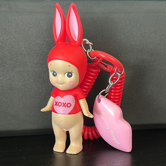 Sonny Angel Kiss Kiss Keychain - Red Rabbit 🐰❤️ - Picture 1 of 1